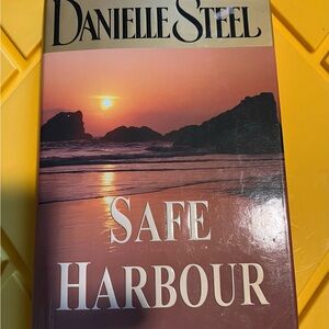 Danielle Steel “Safe Harbour”